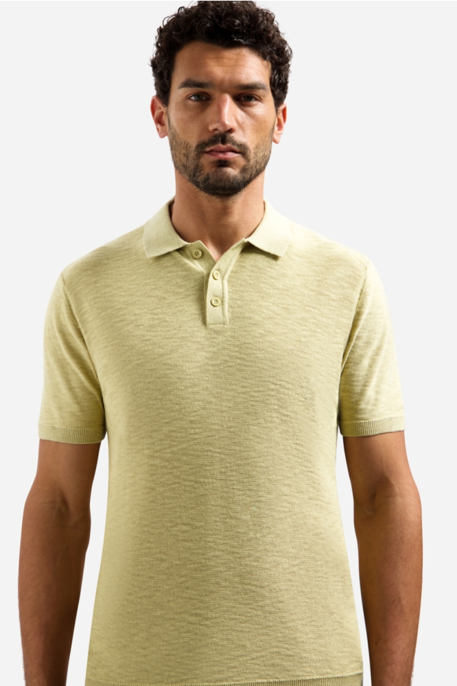NO-EXCESS gele heren polo | Close up