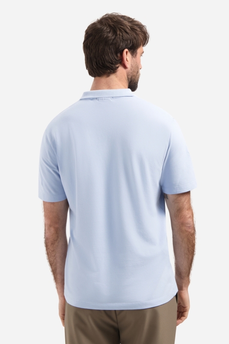 NO-EXCESS blauwe heren polo | Model achteraanzicht