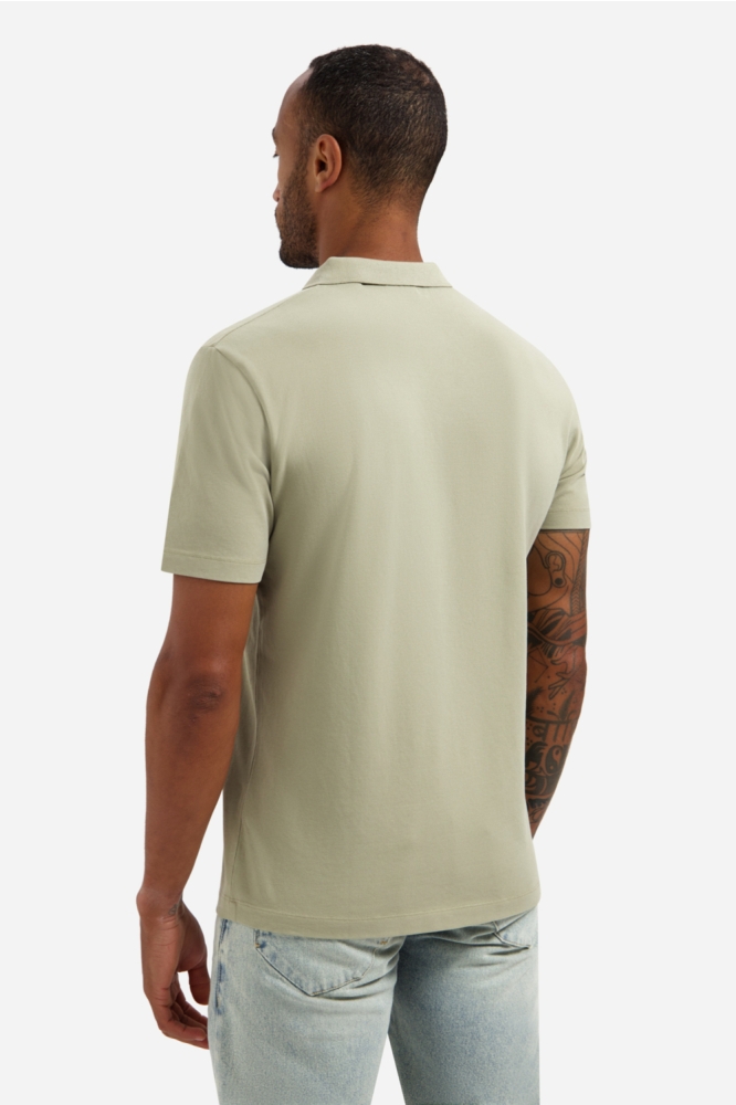 NO-EXCESS taupe heren polo | Model achteraanzicht