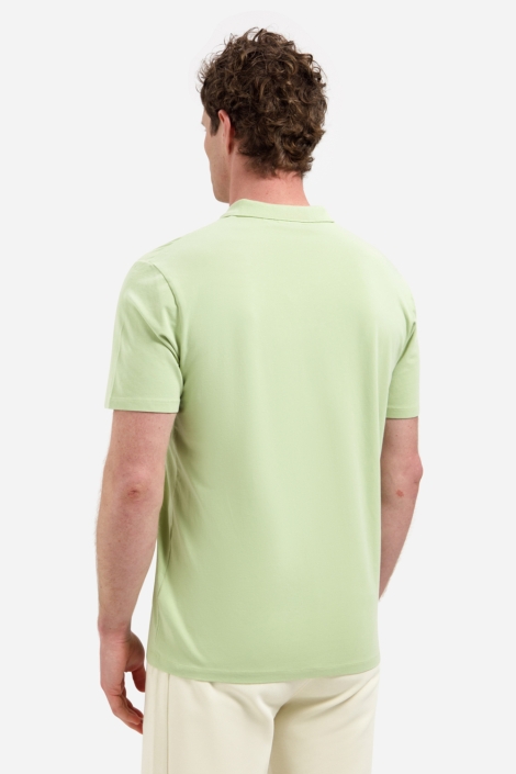 NO-EXCESS groene heren polo | Model achteraanzicht