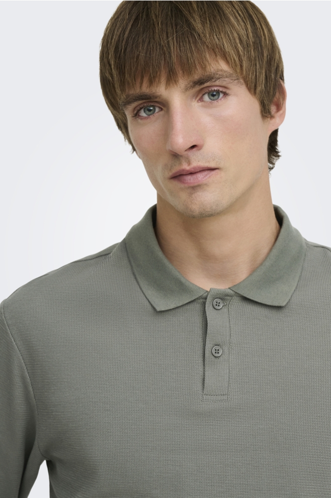 Only & Sons groene heren polo | Close up