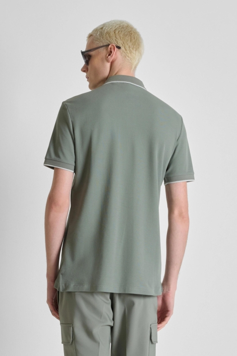 Antony Morato groene heren polo | Model achteraanzicht