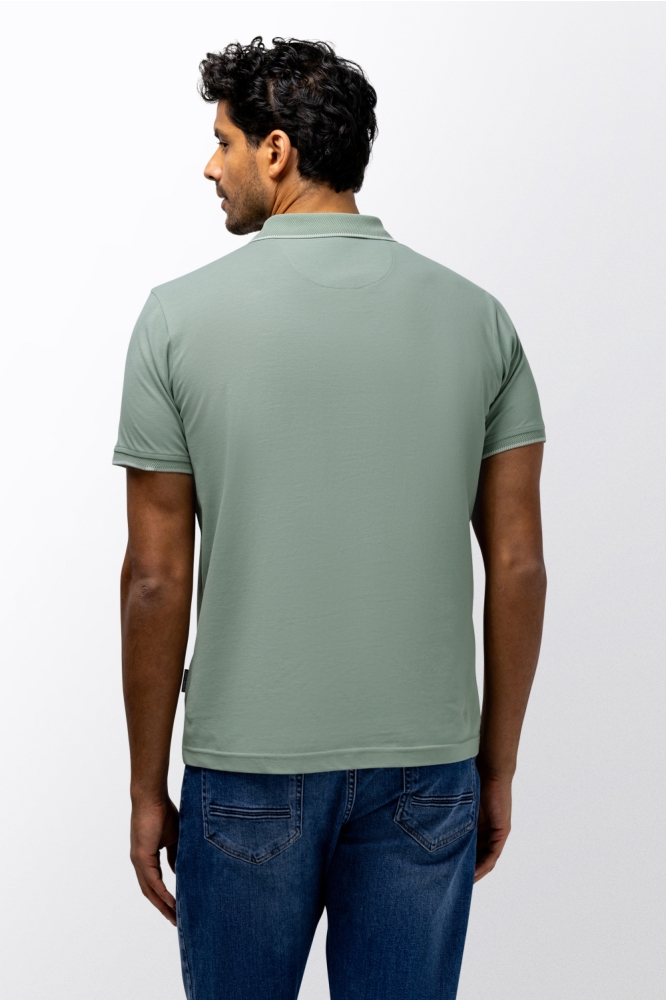 State of Art groene heren polo | Model achteraanzicht