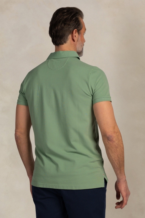 NZA groene heren polo | Model achteraanzicht
