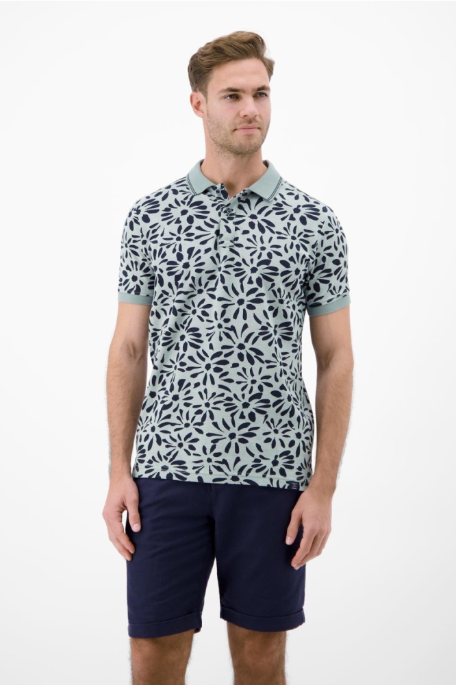 Lerros groene heren polo | Model vooraanzicht