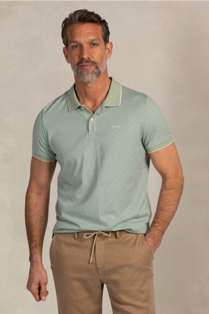 NZA groene heren polo | Model vooraanzicht