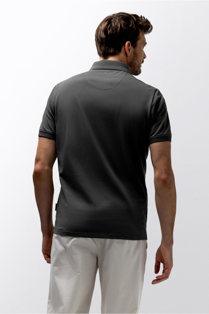 State of Art grijze heren polo | Model achteraanzicht