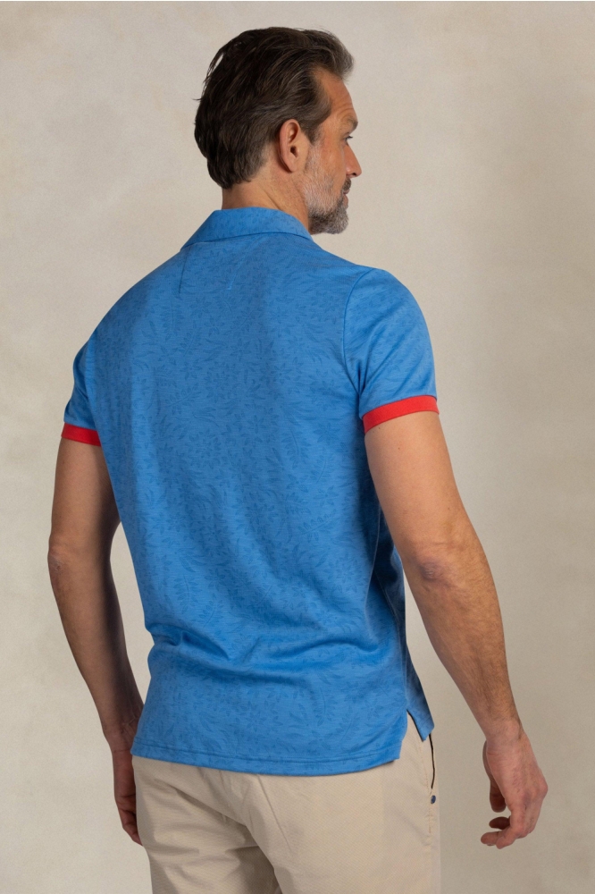 NZA blauwe heren polo | Model achteraanzicht