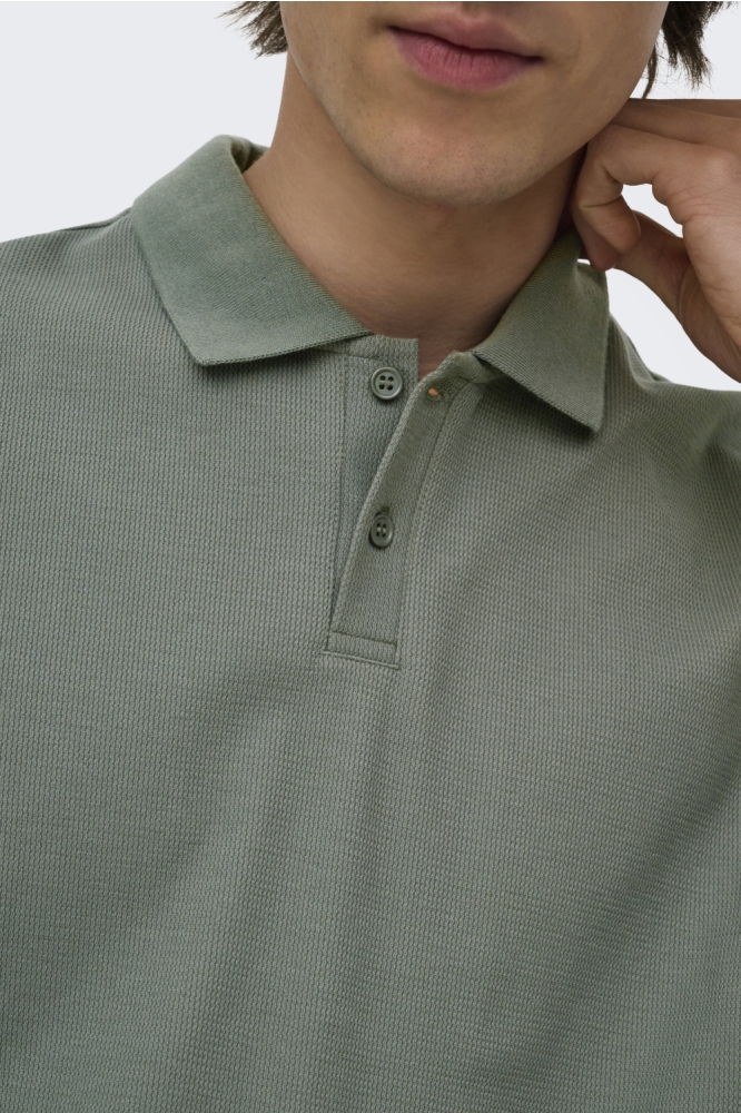 Only & Sons groene heren polo | Close up