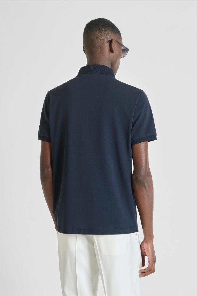 Antony Morato blauwe heren polo | Model achteraanzicht