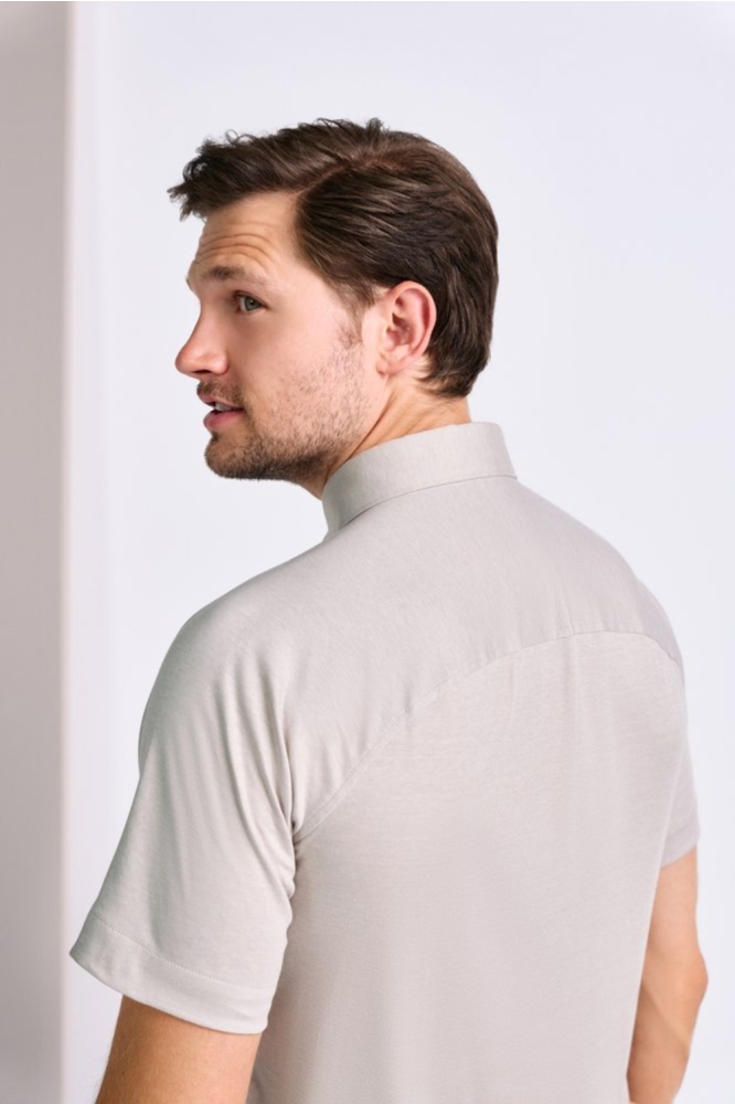 Desoto beige heren polo | Model achteraanzicht