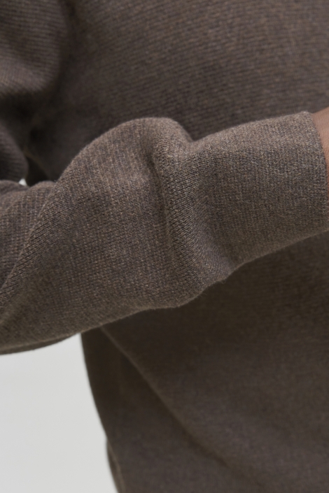 Jack & Jones bruine heren trui | Close up
