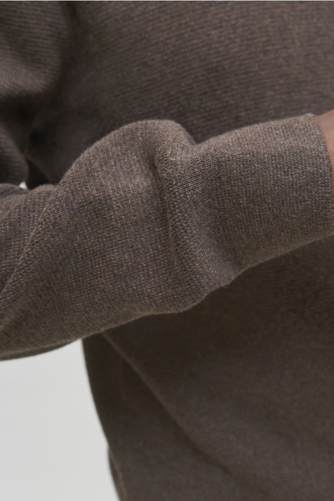 Jack & Jones bruine heren trui | Close up