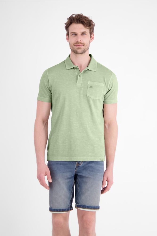 Lerros groene heren polo | Model vooraanzicht
