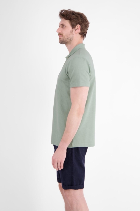Lerros groene heren polo | Model zijaanzicht