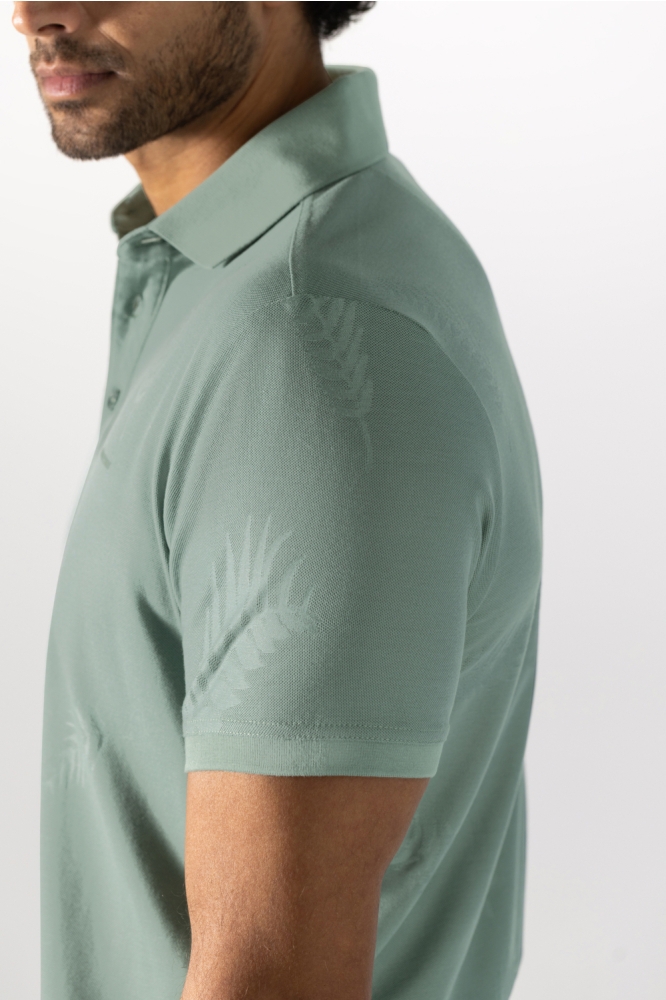 State of Art groene heren polo | Model zijaanzicht