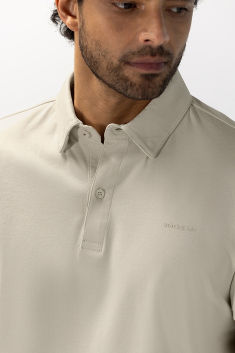 State of Art zand heren polo | Close up