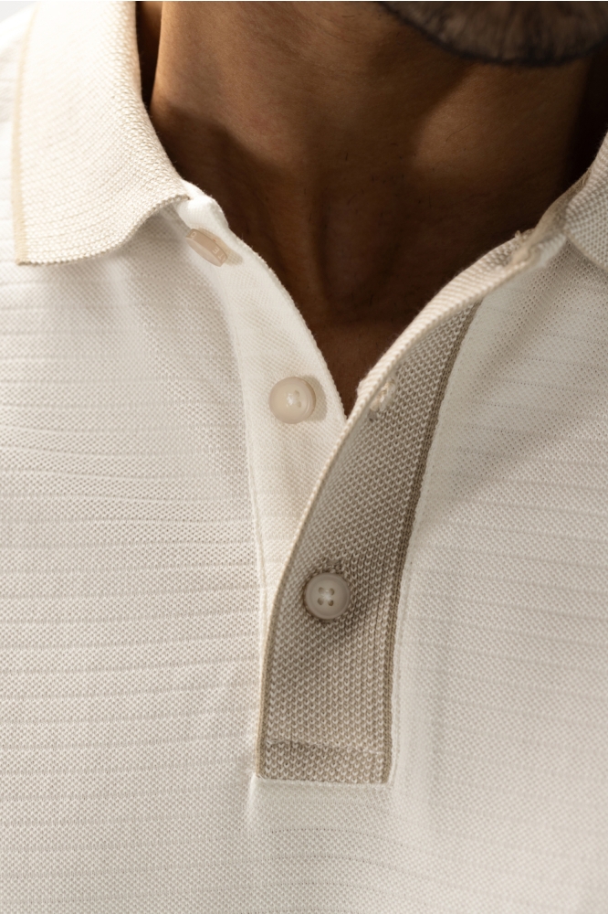 State of Art ecru heren polo | Close up