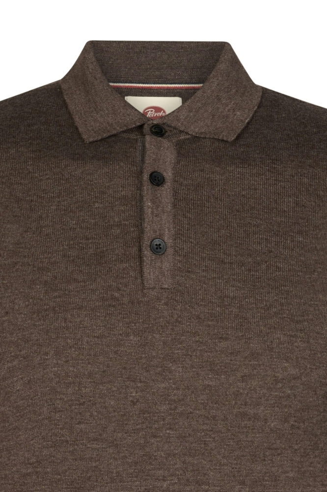 Petrol Industries bruine heren polo | Close up