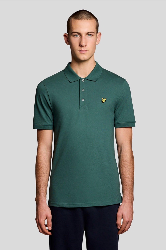 Lyle & Scott groene heren polo | Model vooraanzicht
