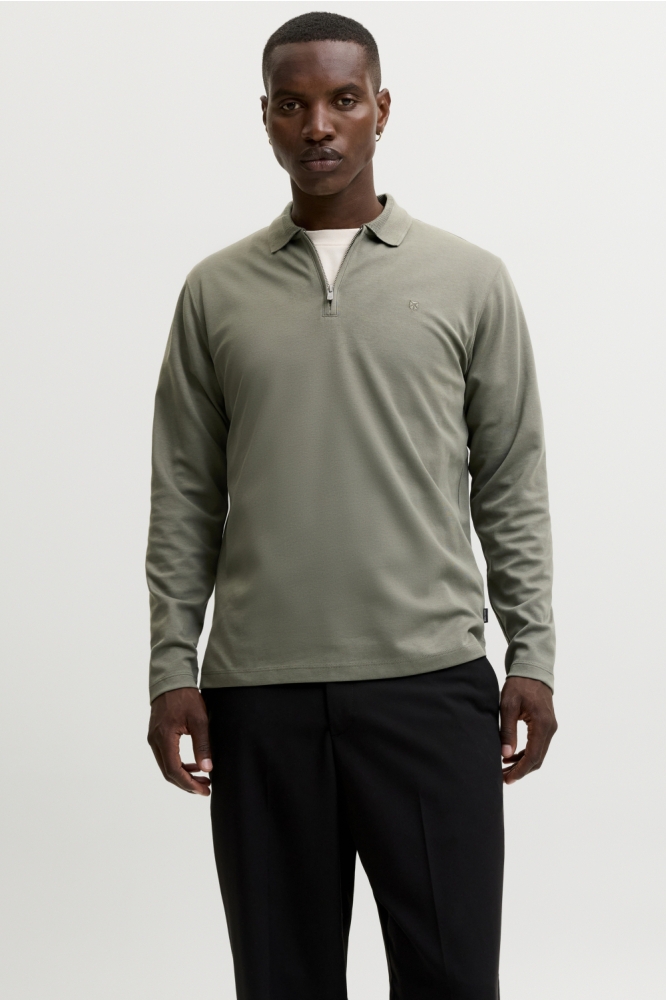 Jack & Jones groene heren polo | Model vooraanzicht