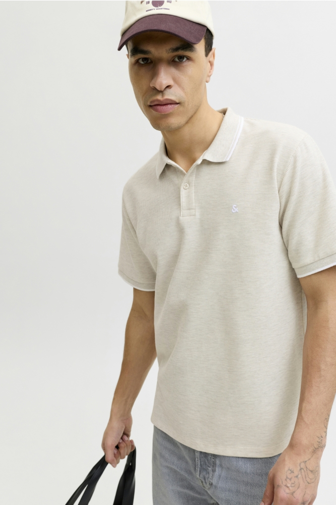 Jack & Jones beige heren polo | Model vooraanzicht