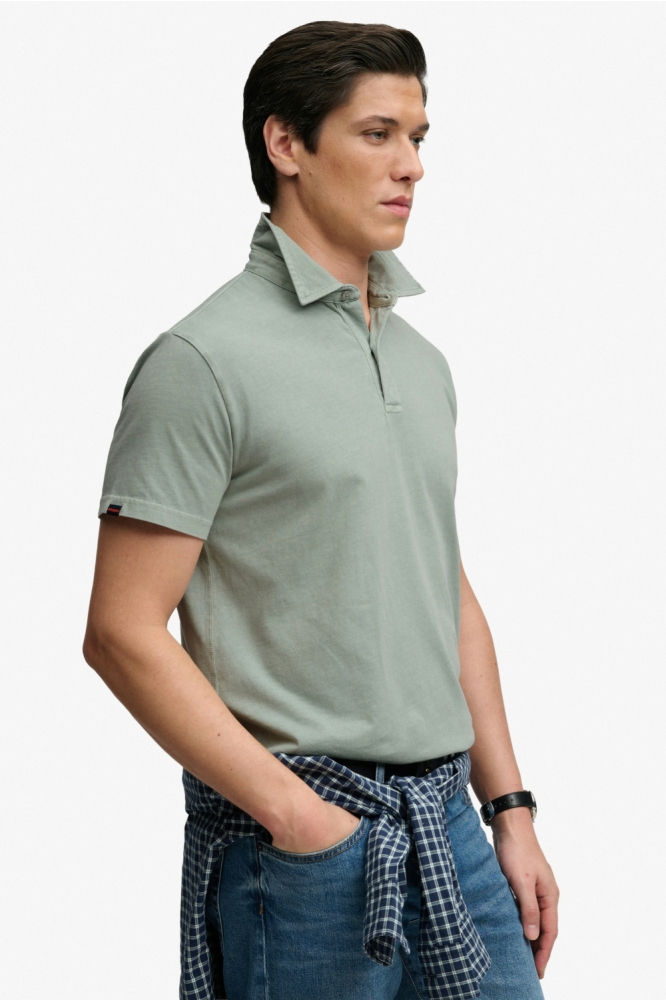 Superdry groene heren polo | Model zijaanzicht