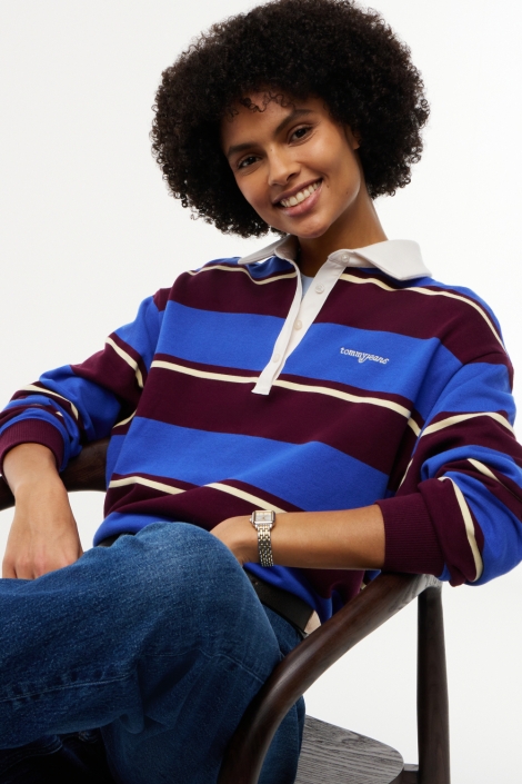 Tommy Jeans blauwe dames t-shirt | Model vooraanzicht