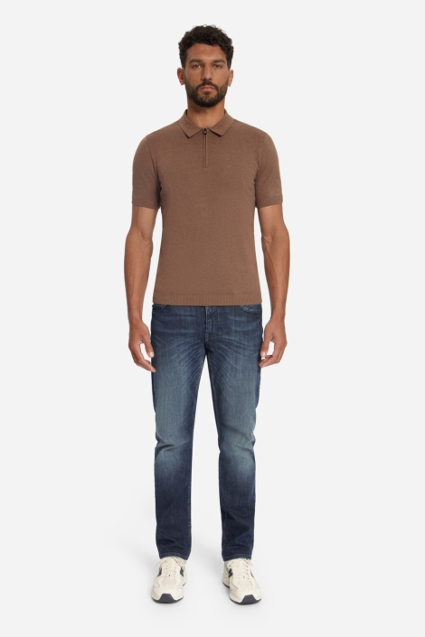 NO-EXCESS bruine heren polo | Model