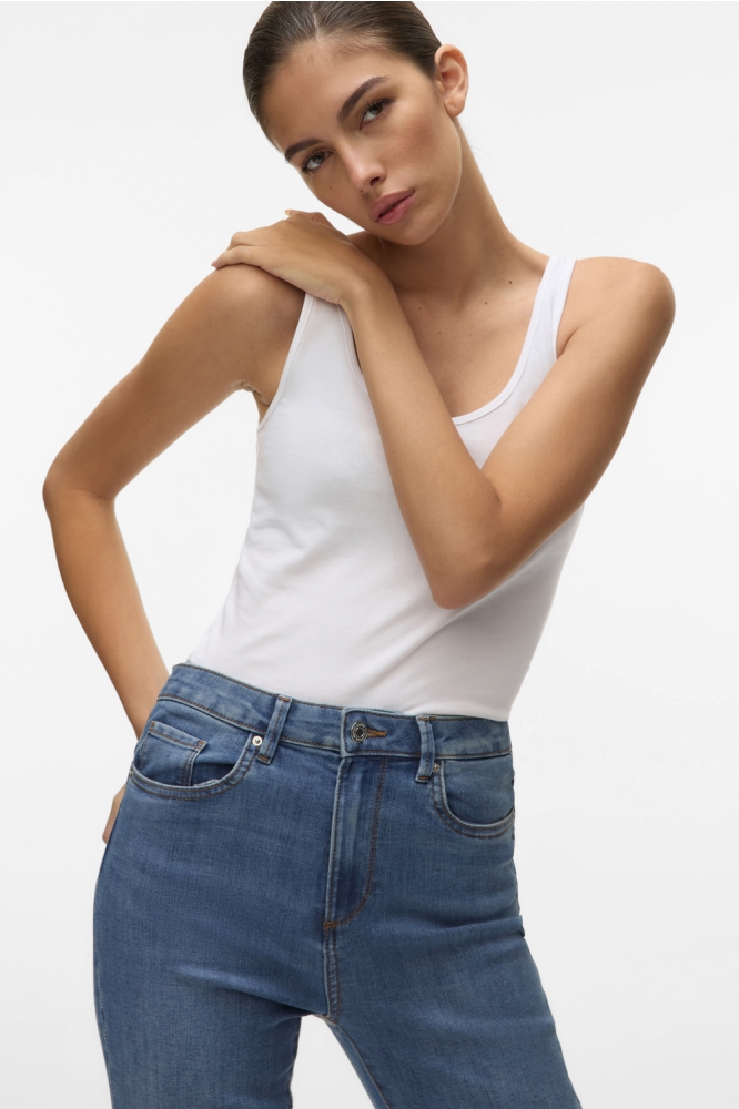 Vero Moda witte dames top | Model vooraanzicht