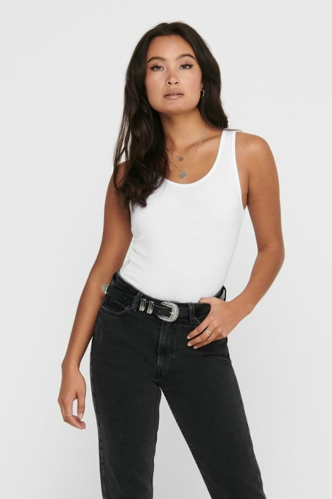 Only witte dames top | Model vooraanzicht