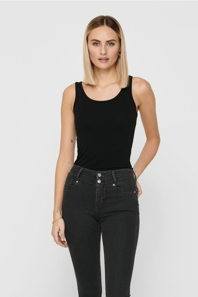 Only zwarte dames top | Model vooraanzicht