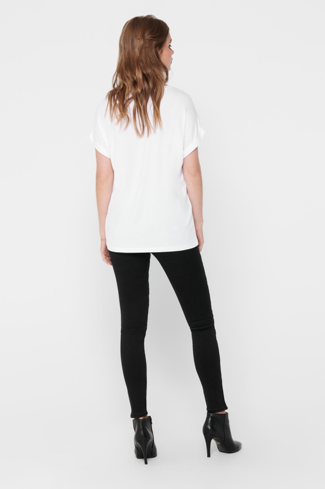 Only witte dames t-shirt | Model