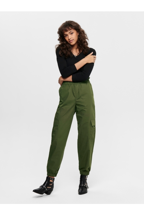 Only zwarte dames t-shirt | Model