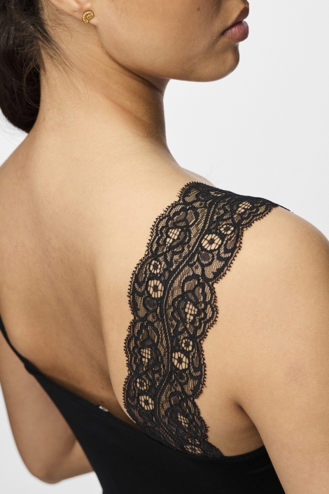 Pieces zwarte dames top | Close up