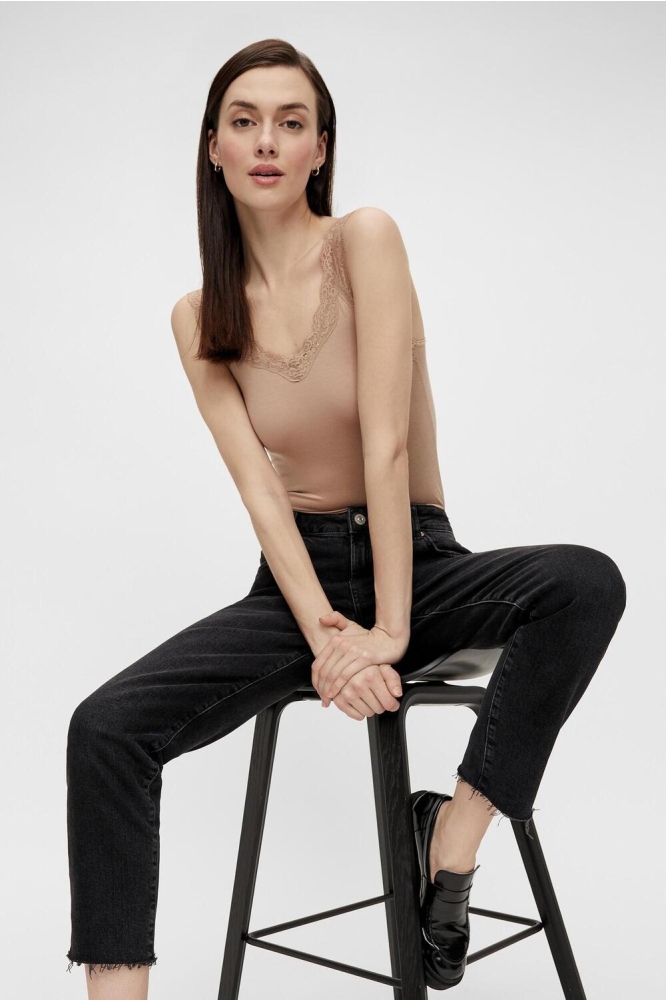 Pieces taupe dames top | Model vooraanzicht