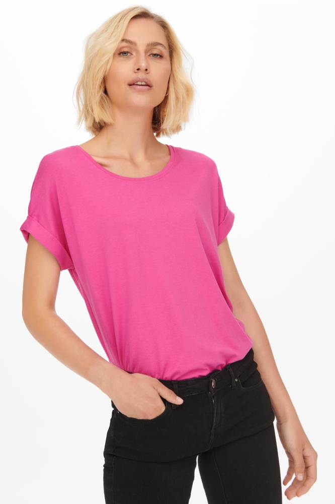 Only roze dames t-shirt | Model vooraanzicht