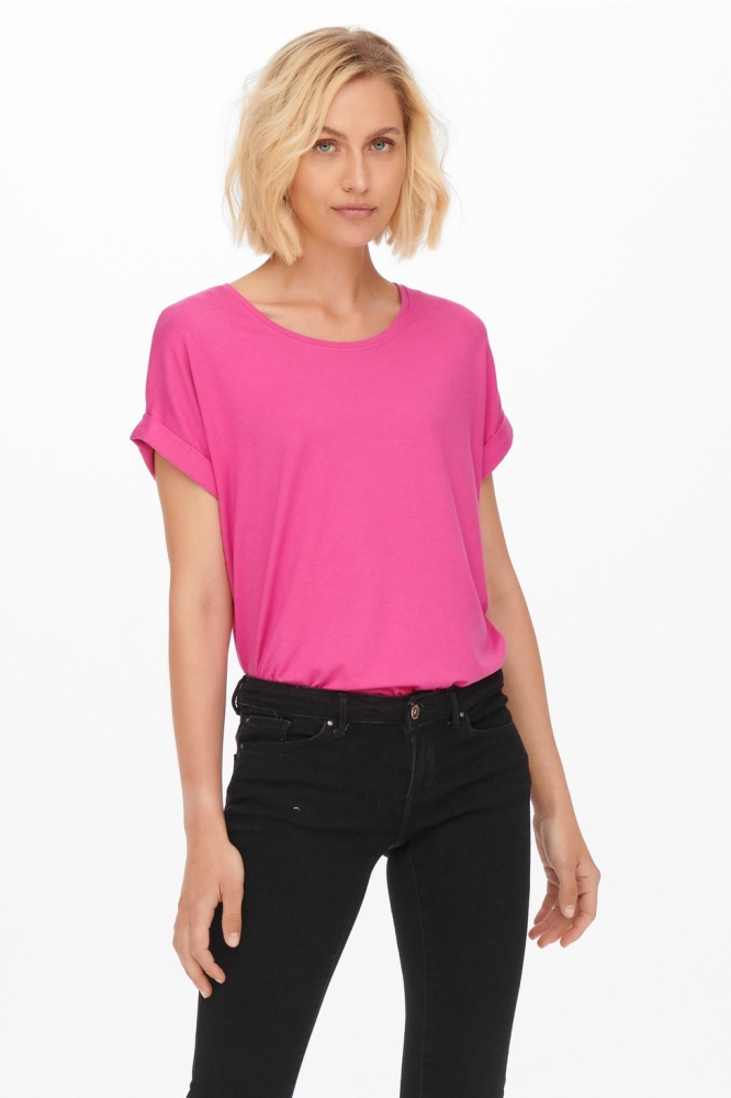 Only roze dames t-shirt | Model vooraanzicht