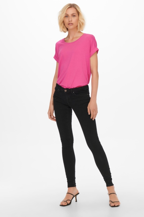 Only roze dames t-shirt | Model