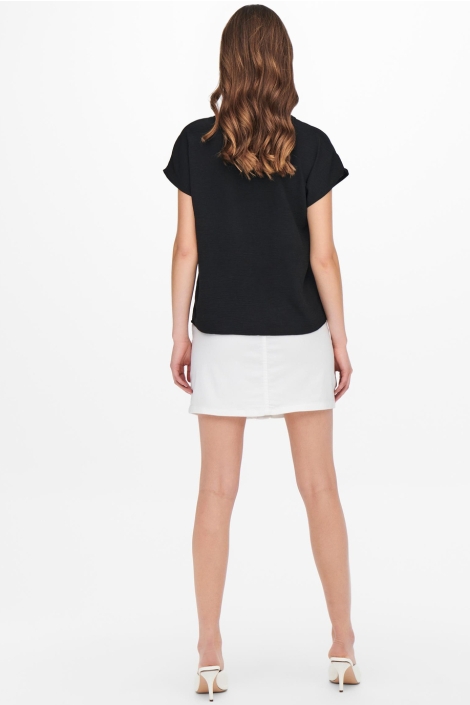 Jacqueline de Yong zwarte dames t-shirt | Model achteraanzicht