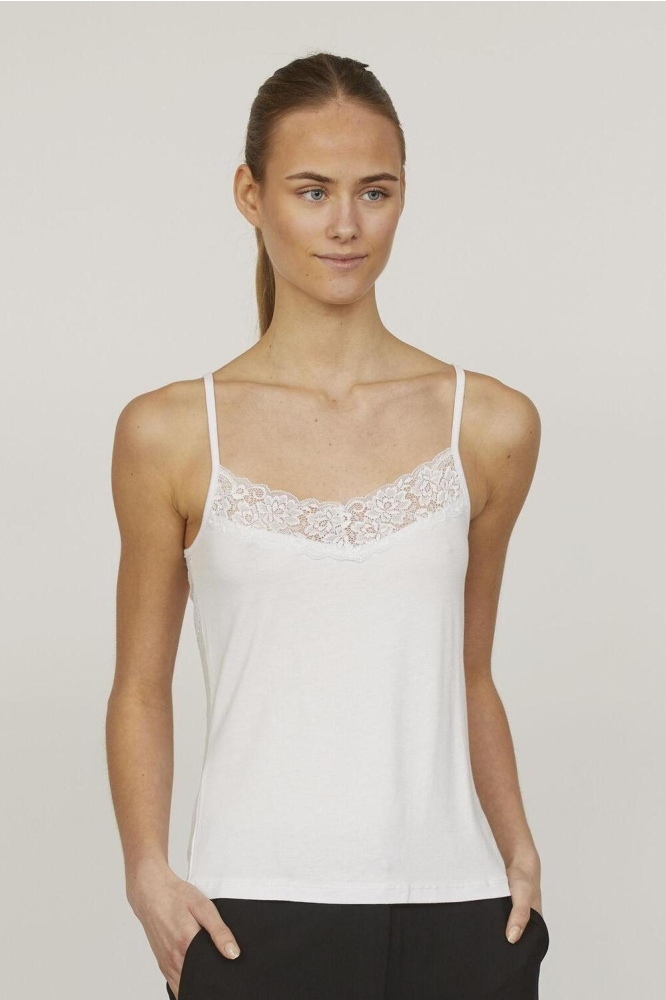 SisterS point witte dames top | Model vooraanzicht