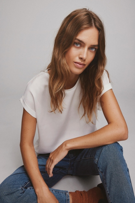 Vila witte dames t-shirt | Model vooraanzicht