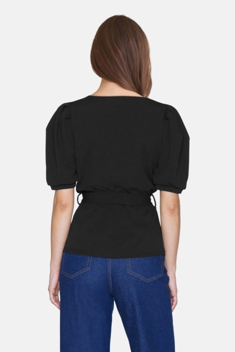 SisterS point zwarte dames blouse | Model achteraanzicht