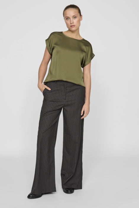 Vila groene dames t-shirt | Model