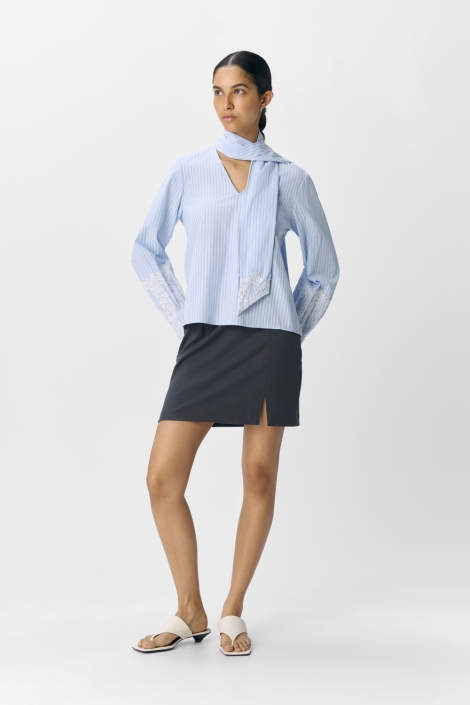 Object blauwe dames blouse | Model