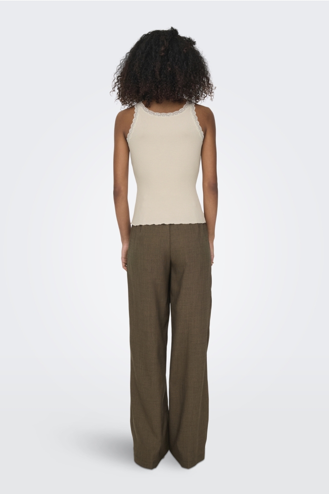 Only beige dames top | Model