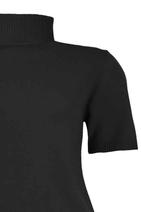 NED zwarte dames t-shirt | Close up