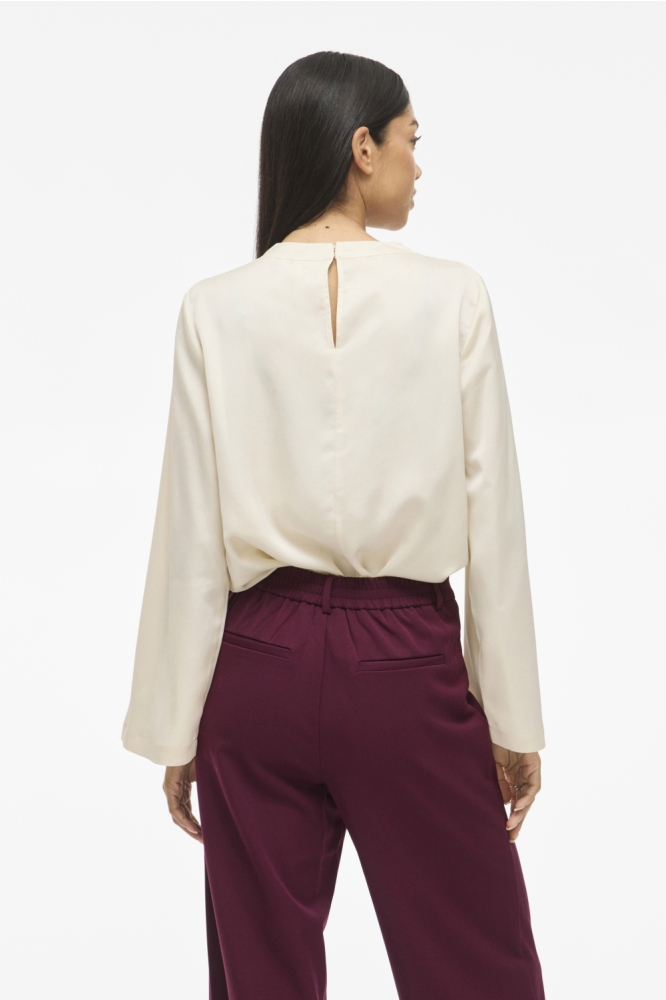 Vila beige dames t-shirt | Model achteraanzicht