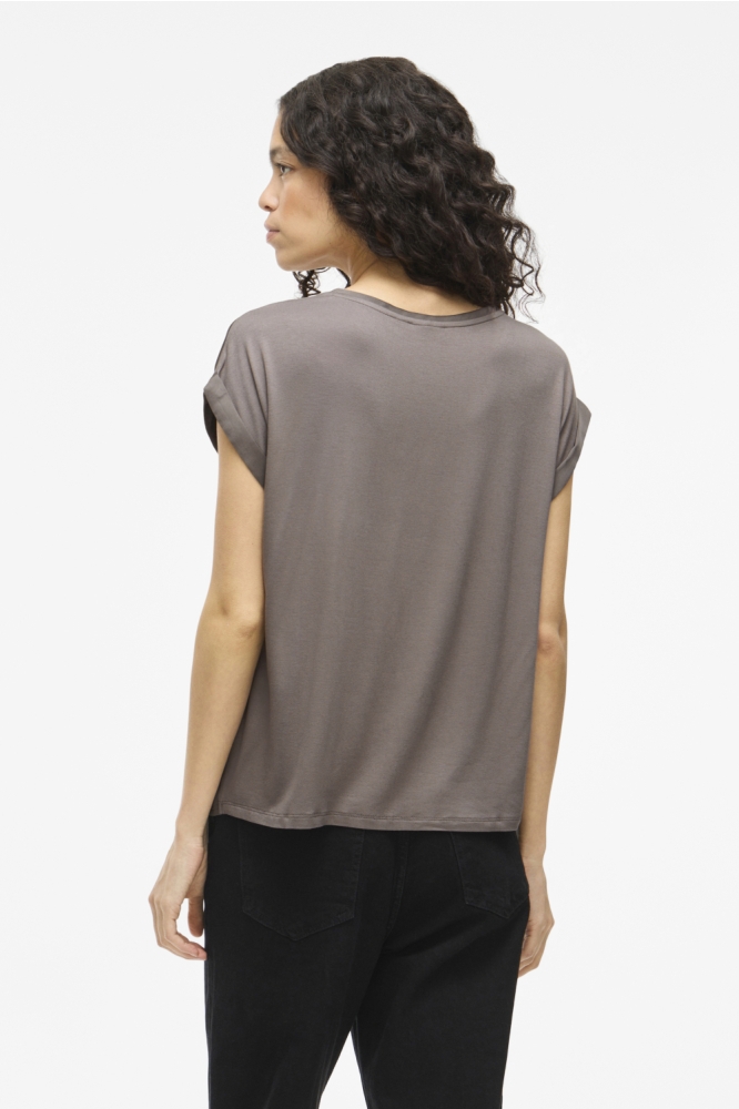 Vila bruine dames t-shirt | Model achteraanzicht