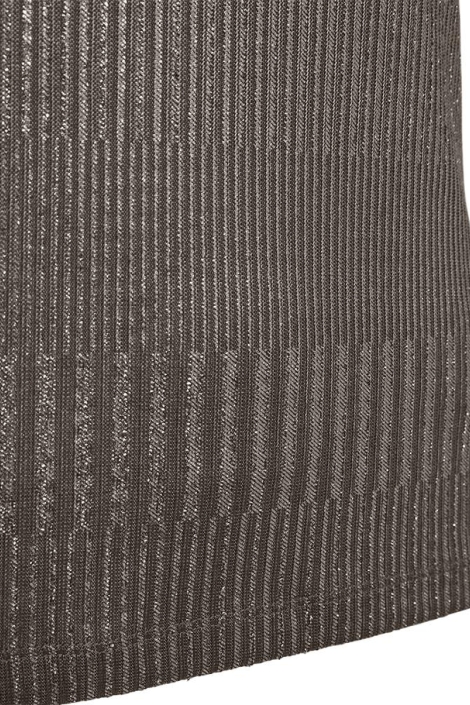 Freequent koperen dames top | Close up